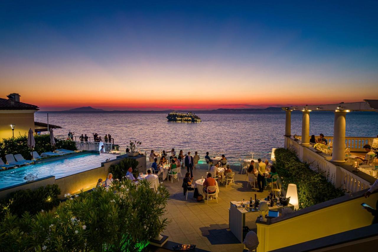 Hotel Corallo Sorrento Сант'Агнело Екстериор снимка