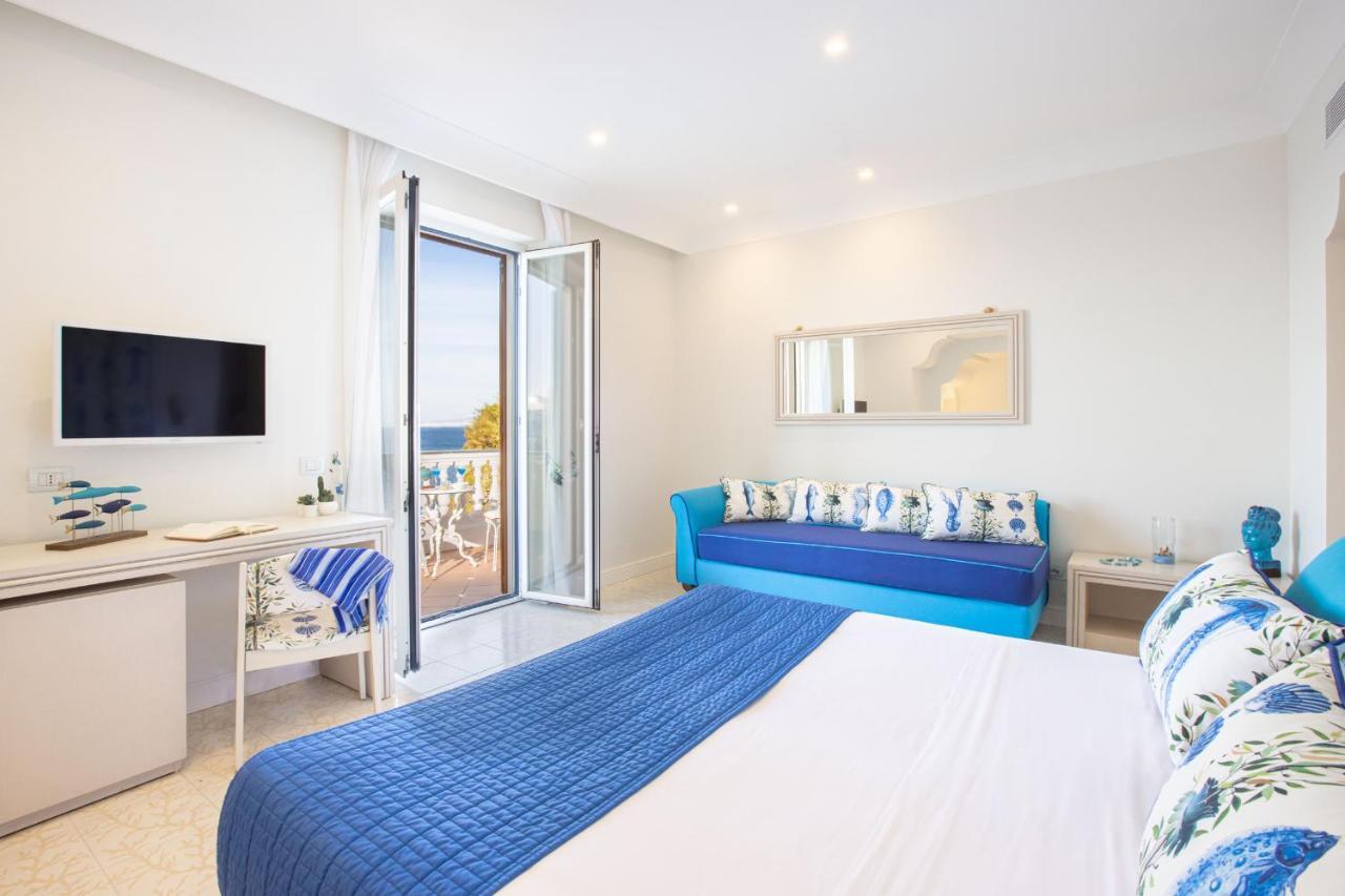 Hotel Corallo Sorrento Сант'Агнело Екстериор снимка