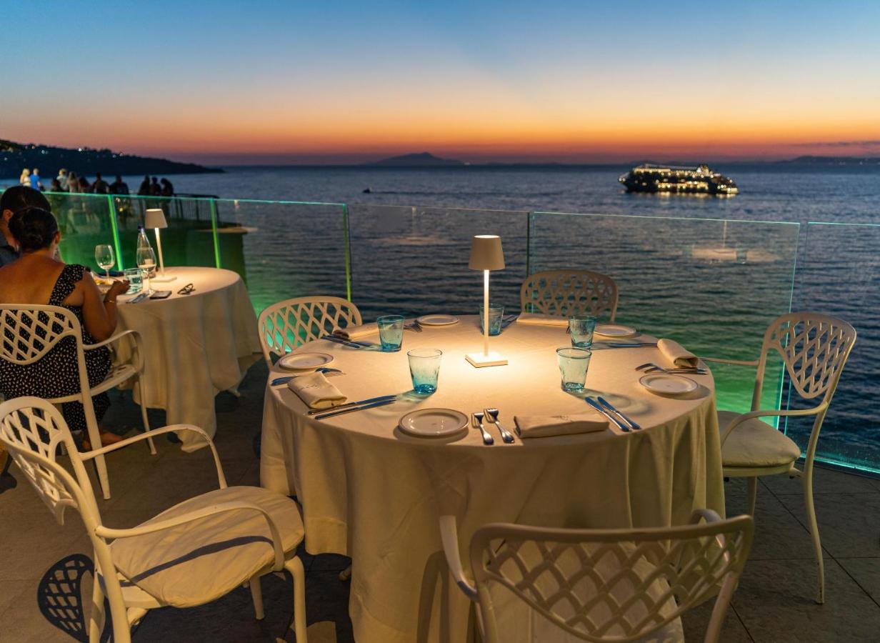 Hotel Corallo Sorrento Сант'Агнело Екстериор снимка