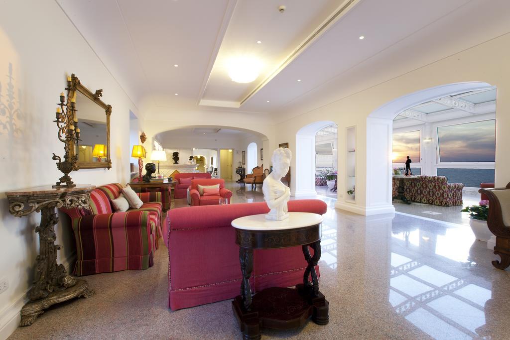 Hotel Corallo Sorrento Сант'Агнело Екстериор снимка